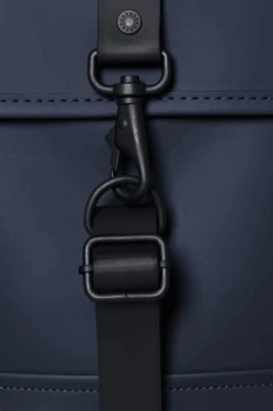 Mochila Rains Rucksack Azul Marino (Navy) -Almacenamiento De Viaje 27376