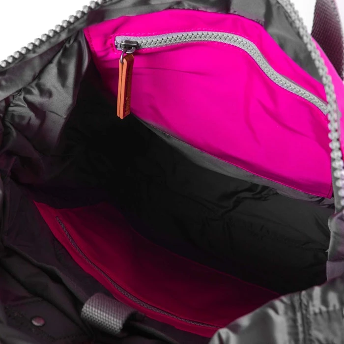 Mochila Roka London Canfield B Mediana Sostenible Nylon Rosa (candy) 7 Mochila Roka London Canfield B Mediana Sostenible Nylon Rosa (candy) - Imagen 5