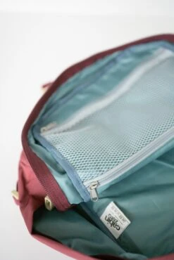 Mochila De Viaje Cabin Zero Classic 28 L. Granate (Napa Wine) -Almacenamiento De Viaje 28673