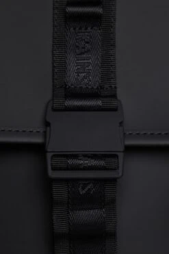 Mochila Rains Trail Mini Negro -Almacenamiento De Viaje 30404